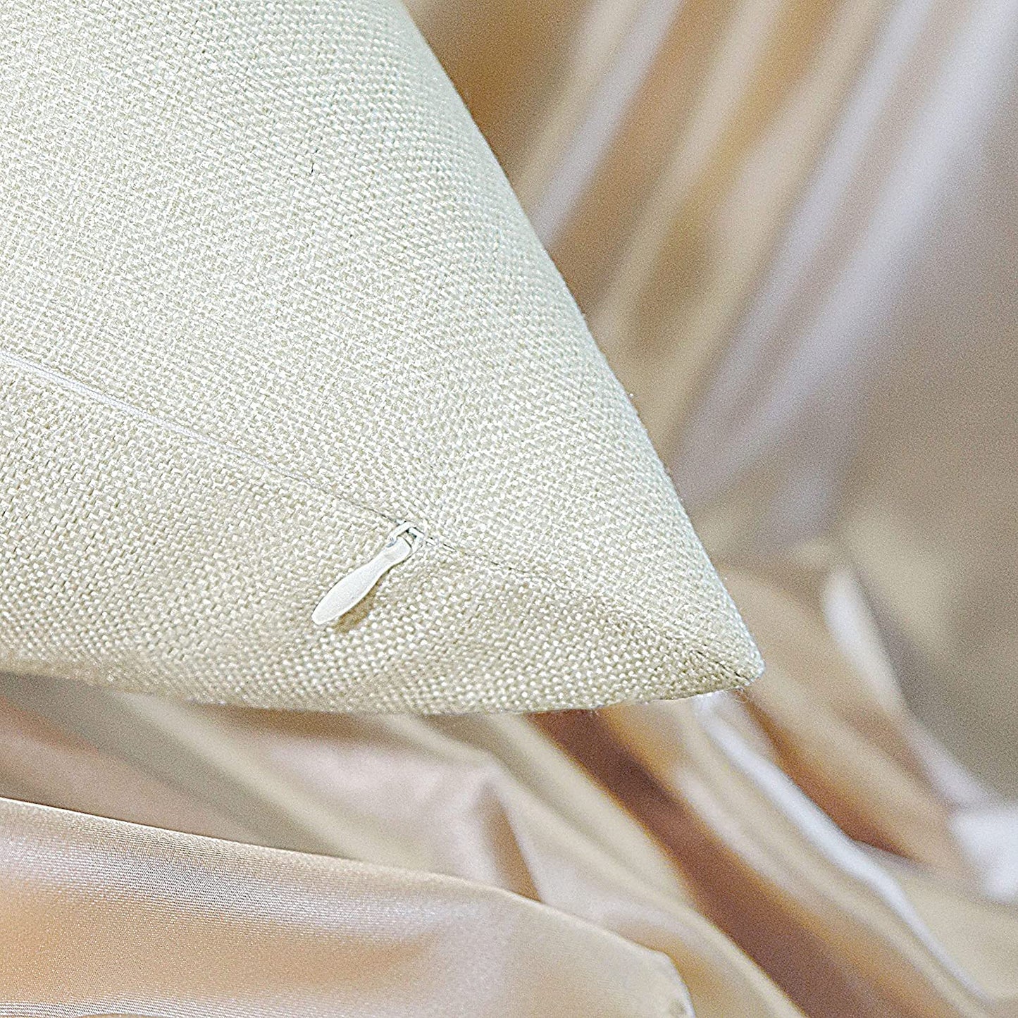 To My Wife Gifts Mothers Day Couple Pillowcase Valentines Day Gifts Anniversary Wedding Gifts for Her Throw Pillow Covers Wife Gifts from Husband Birthday Gifts Romantic Decorative Cushion Cover